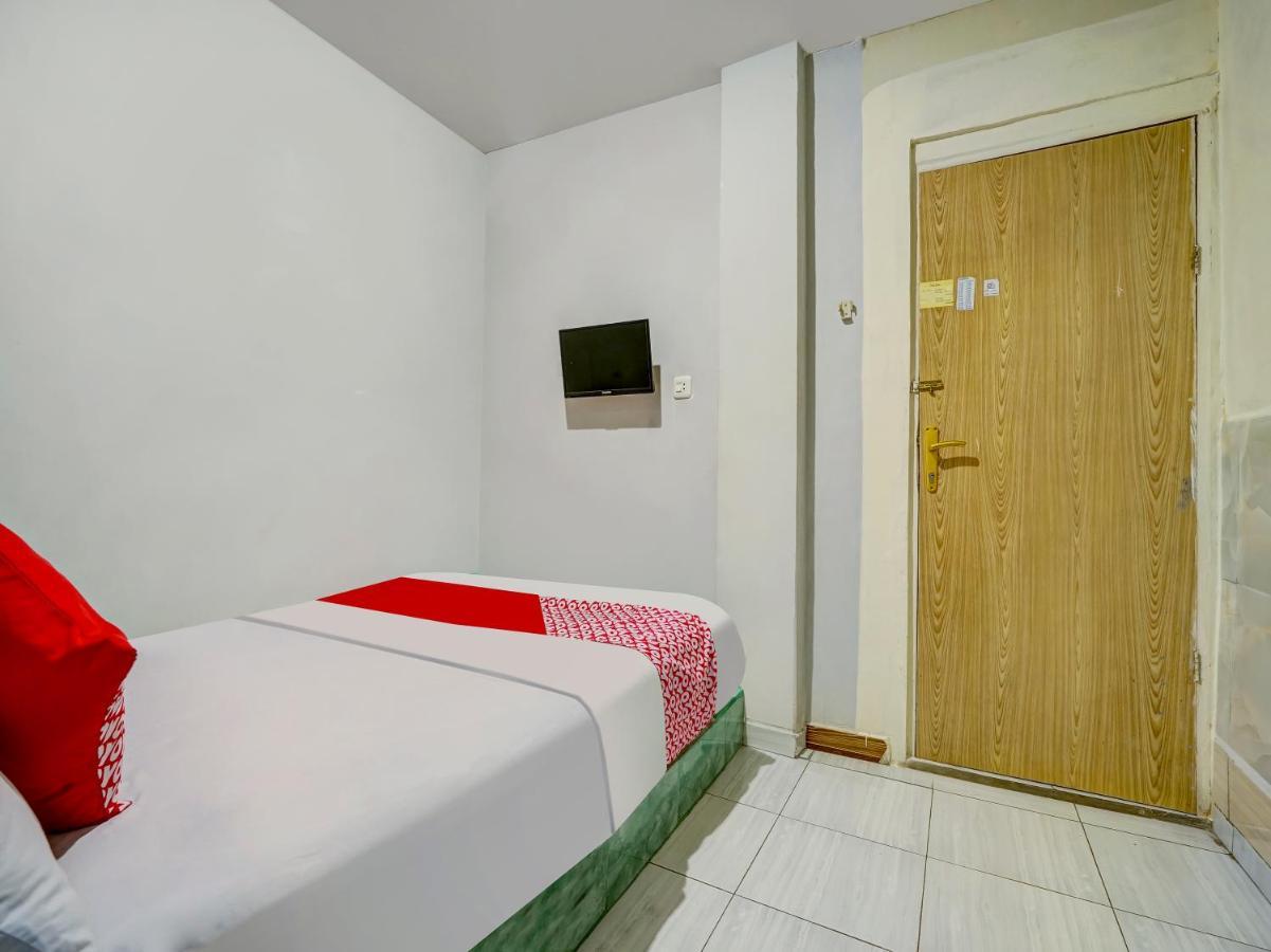 Oyo 90161 Hotel Lendosis Pipa Reja Angkatan 66 Palembang Exterior foto